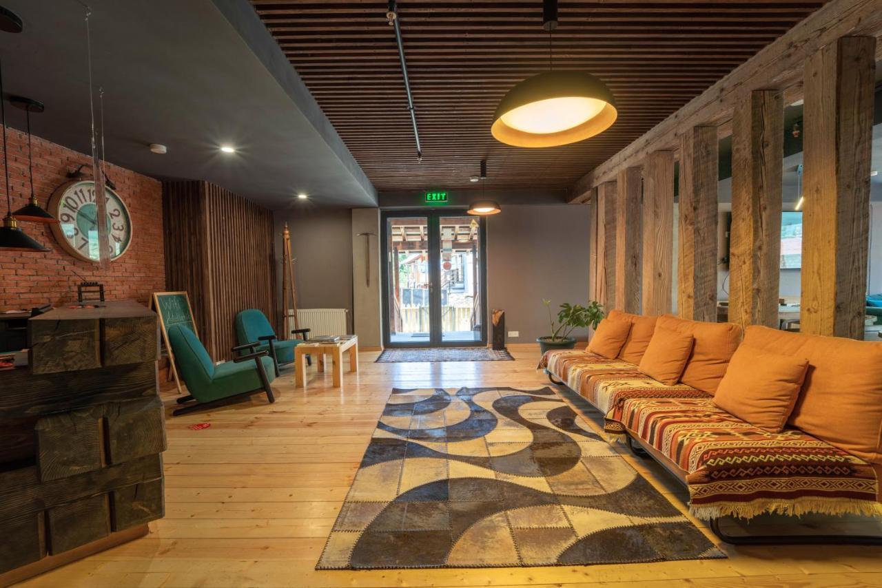 מסטיה Hotel Lahili מראה חיצוני תמונה