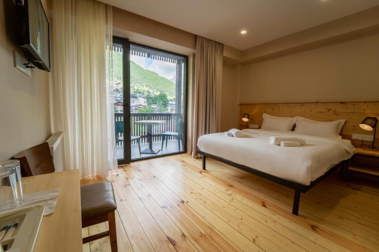מסטיה Hotel Lahili מראה חיצוני תמונה