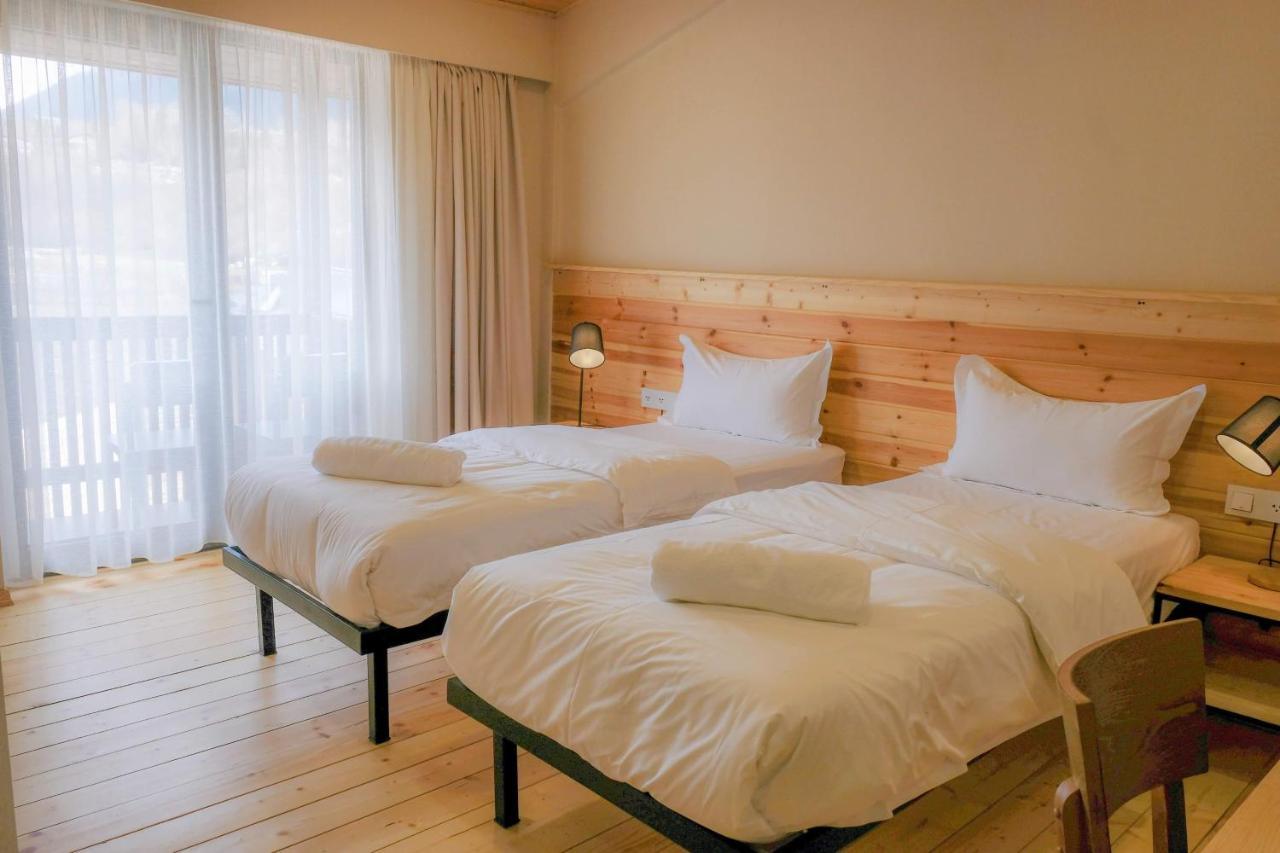 מסטיה Hotel Lahili מראה חיצוני תמונה